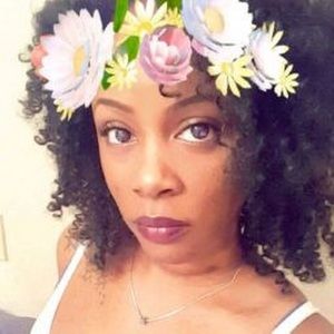 Meet your Posher, Sonya